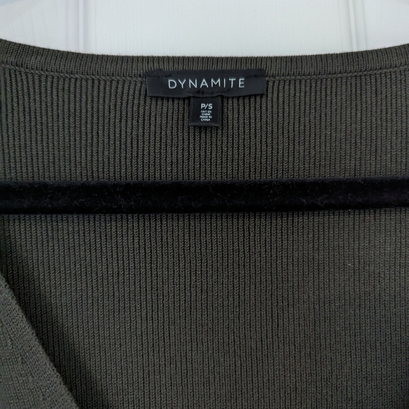 LIKE NEW ⭐ Dynamite Long Sleeve Shirt Size Small - Picture 5 of 8